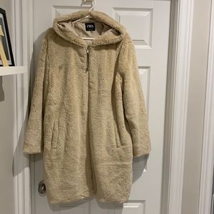 Zara tan / cream faux fur coat